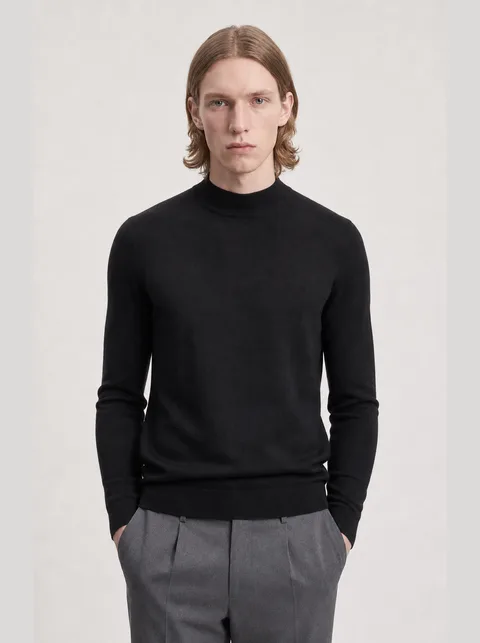 Thomas — AI fashion model